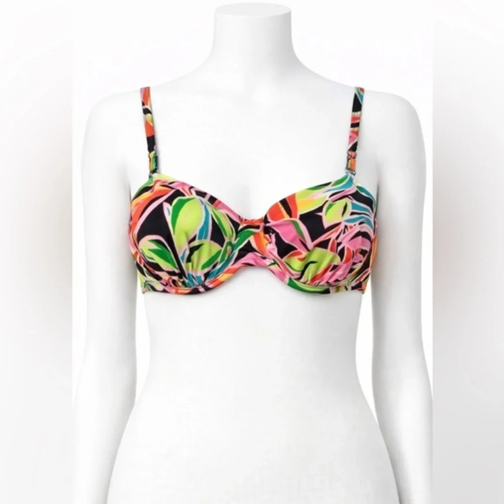 Wild Fable NWOT Neon Tropical Floral Underwire Bikini Top Bralette Style Medium